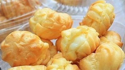 Givral tạm ngưng sản xuất bánh su kem sau nghi vấn ngộ độc thực phẩm