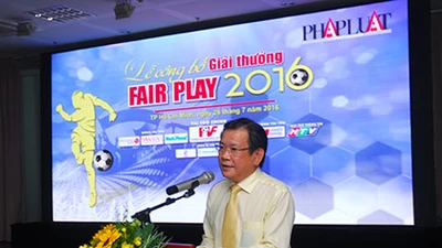 Clip toàn cảnh lễ công bố giải thưởng Fair Play 2016