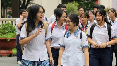 Clip: Học sinh nhận định đề thi Ngữ văn lớp 10