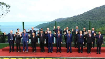 Các lãnh đạo APEC chụp ảnh kỷ niệm