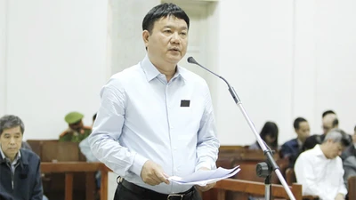 Ông Đinh La Thăng nghẹn ngào nói lời sau cùng tại tòa