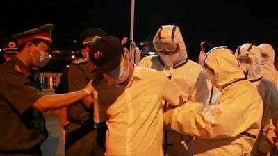 Bắt người đàn ông Trung Quốc trốn truy nã ở Đà Nẵng