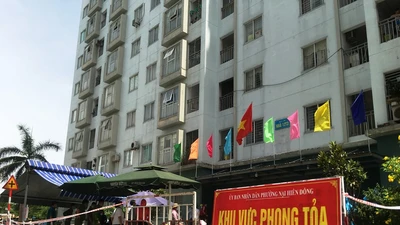 Nhân viên bar New Phương Đông nghi nhiễm, phong tỏa 1 chung cư