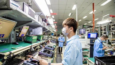 Doanh nghiệp có còn phải đăng ký người phụ thuộc cho người lao động?