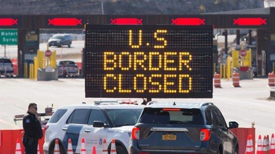 Biên giới Mỹ-Canada ở TP Lansdowne, tỉnh Ontario (Canada) đóng cửa ngăn COVID-19 lây lan. Ảnh: AFP