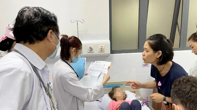 Vụ học sinh iSchool Nha Trang ngộ độc: Sớm xác định nguồn lây vi khuẩn Salmonella