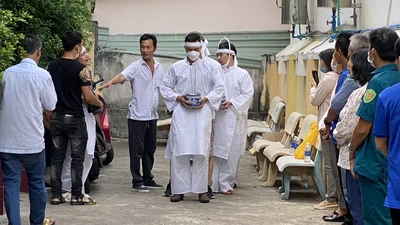 2 cháu từ Thái Bình vào Nha Trang thăm ông nội thì nhà bị cháy, cả 3 tử vong