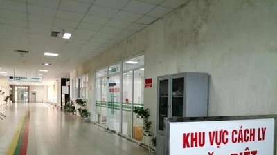 Thêm 7 ca COVID-19, bác sĩ thứ hai của Việt Nam nhiễm bệnh