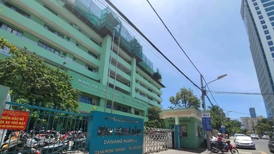 Đề nghị thực hiện giãn cách xã hội toàn TP Đà Nẵng