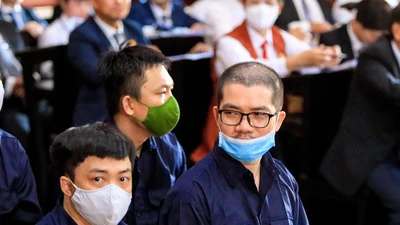 Bị cáo Nguyễn Thái Luyện Alibaba nói về '20 thỏi kim loại màu vàng'