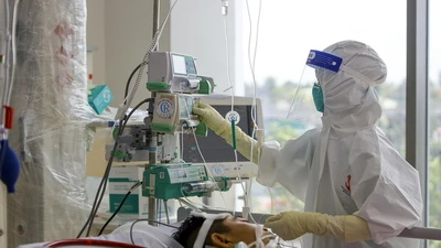 TP.HCM chỉ đạo khẩn phòng dịch COVID-19 bùng phát