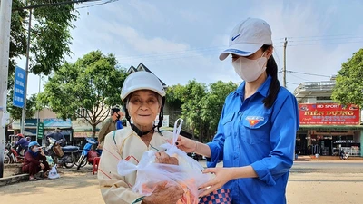 Đắk Lắk: Thêm một ATM gạo nghĩa tình ở huyện Krông Pắk