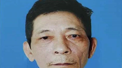 Thuê ô tô đem sang Campuchia cầm để đánh bạc