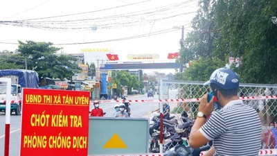 Bình Dương: Chính thức phong tỏa phường Tân Phước Khánh với 55 ca nhiễm COVID-19