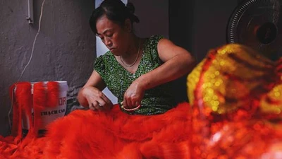 Công phu nghề làm đầu Lân ở đất cố Đô