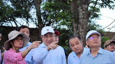 Hầm chui gần 120 tỉ trước rủi ro không kịp APEC