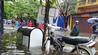 Yêu cầu giảm xả lũ để Hội An phục vụ APEC