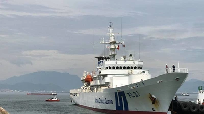 Lực lượng bảo vệ bờ biển Nhật Bản thăm Đà Nẵng