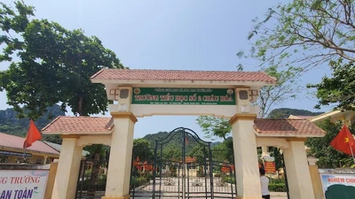 Thực hư thông tin hiệu trưởng cầm sổ đỏ trường vay hàng trăm triệu