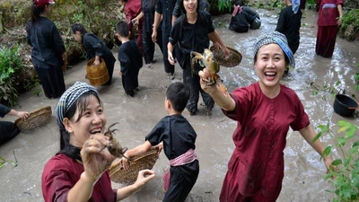 Về Miền Tây du xuân miệt vườn 