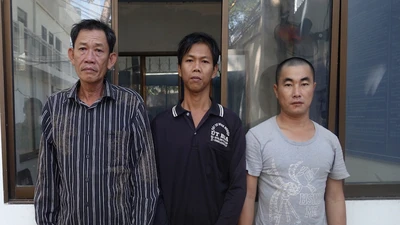 Khỏi tố nhóm người tổ chức vượt biên trái phép