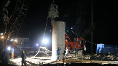 Vụ bé trai 10 tuổi rơi trụ bê tông: Công an không khởi tố vụ án 