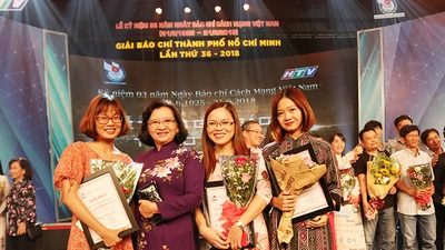 Loạt 'Cán bộ phường vì dân' đoạt giải Nhất báo chí TP.HCM