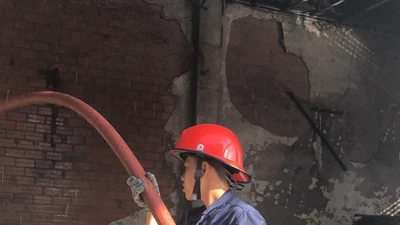 Công an Bình Tân chỉ 6 cách thoát nạn sau hai vụ cháy liền kề