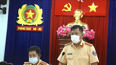 Mua xe cũ bị 'dính' phạt nguội, lãnh đạo CSGT TP.HCM nói gì?