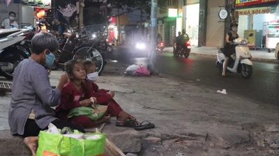 Người bán vé số tại Bà Rịa- Vũng Tàu tạm nghỉ 15 ngày từ 9-7