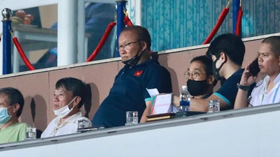 Popov tung hỏa mù, muốn chiến với ông Park