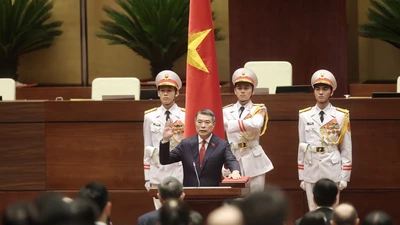 Lễ tuyên thệ nhậm chức của Thủ tướng Lê Minh Hưng