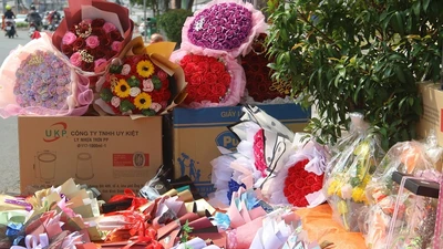 Những món quà từ nơi xa gửi về tặng mẹ dịp 8-3