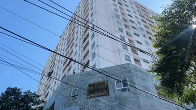 Video: Rơi từ tầng 17 chung cư, một thai phụ tử vong tại chỗ