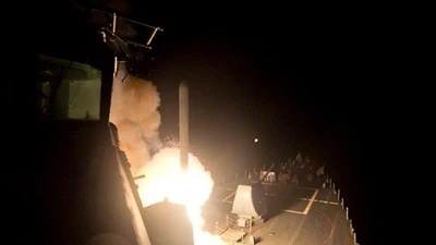 Syria lên án gay gắt Mỹ dội mưa tên lửa vào sân bay