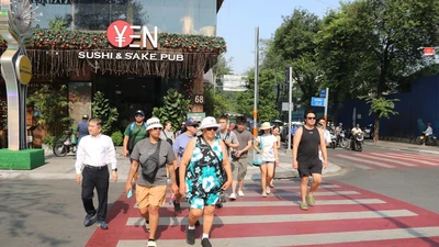 Hạn chế xe trên nhiều đường ở trung tâm TP.HCM 