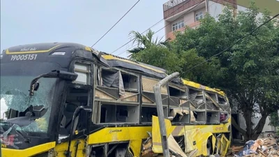 Thủ tướng có công điện đến các tỉnh, thành sau vụ tai nạn lật xe khách ở Hà Tĩnh 