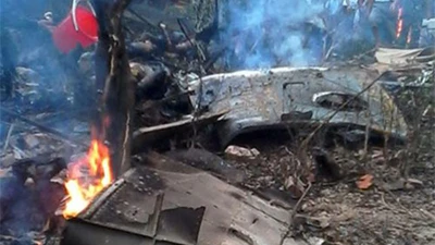 Trực thăng bay huấn luyện nhảy dù rơi ở Hà Nội, 16 chiến sĩ hy sinh