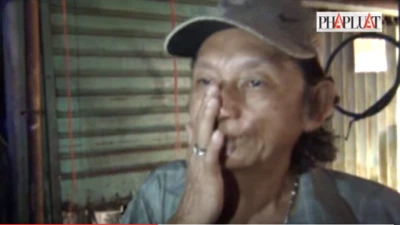 Người dân kể lại giây phút ngọn lửa thiêu rụi tám căn nhà ở Sài Gòn