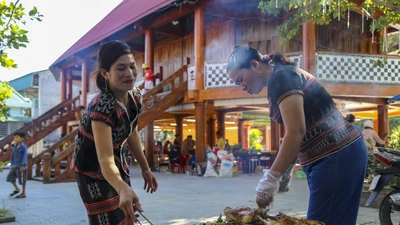 Độc đáo phiên chợ vùng cao xứ Huế