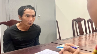 2 anh em trộm 10 xe máy ở bệnh viện