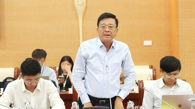 Từ 1-1-2025, không cung cấp dữ liệu sinh trắc học có thể bị ngừng mọi giao dịch điện tử