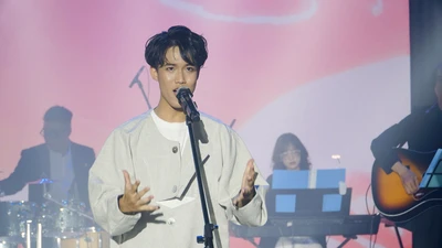 Võ Việt Phương thực hiện chuỗi dự án đêm nhạc miễn phí tại các trường đại học