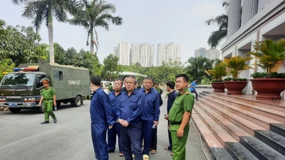 Cựu cán bộ Tổng cục Hải quan: 'Bị cáo mất hết tất cả, không còn gì cả'