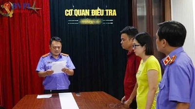 Vụ tai nạn giao thông ở Vĩnh Long: Khởi tố thêm phó viện trưởng VKSND huyện Trà Ôn cũ và kiểm sát viên