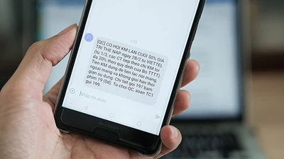 Đua nhau nạp khuyến mãi 50% cho thuê bao trả trước