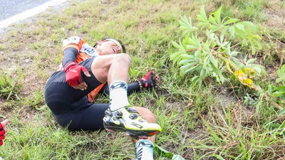 Từ cuarơ đến trọng tài liên tiếp gặp sự cố