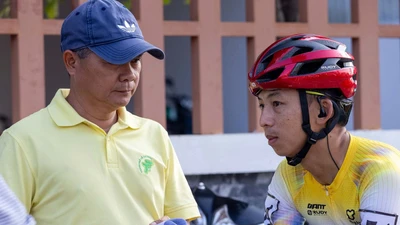 HLV Đỗ Thành Đạt bác tin đồn “nhường ngôi”: TP.HCM Vinama quyết chiến đến cùng