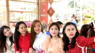 Video: Không khí xuân bắt đầu ngập tràn tại TP.HCM