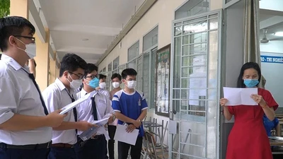 Video: Thí sinh dự đoán đề thi tốt nghiệp THPT trước giờ G
